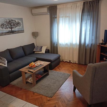 Apartman Mix Zagreb - Maksimir, Kbc Rebro, Free Parking 외부 사진
